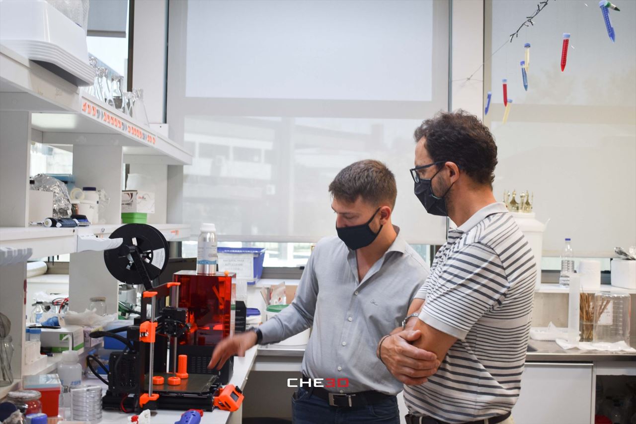 Laboratorio de Fabricación Digital del IBR de Rosario con impresoras 3D de Che3D