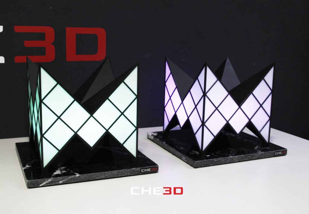 Pieza de branding físico diseñada por Che3D para Media Network